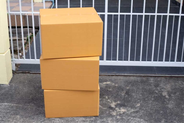 izolacijska-transportna-škatla-naslovna