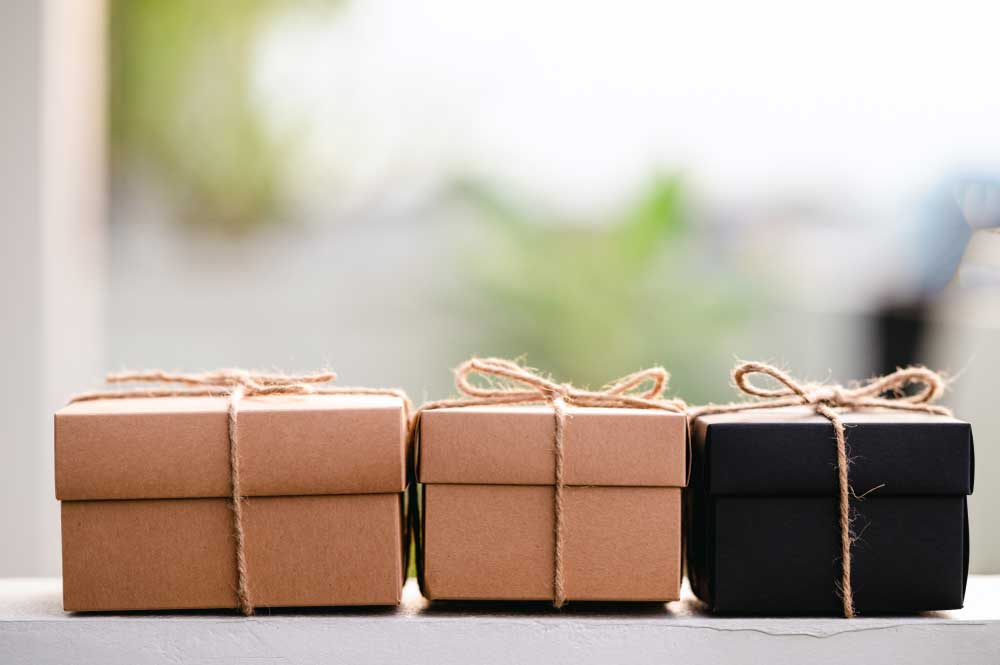 darilne-škatle-iz-kartona-2